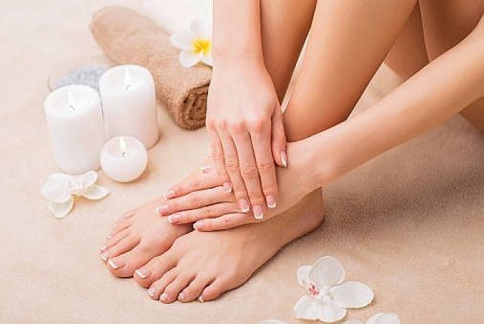 Natural skin care for hands and feet